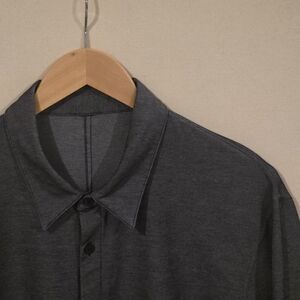 Lululemon Athletica Button Down L